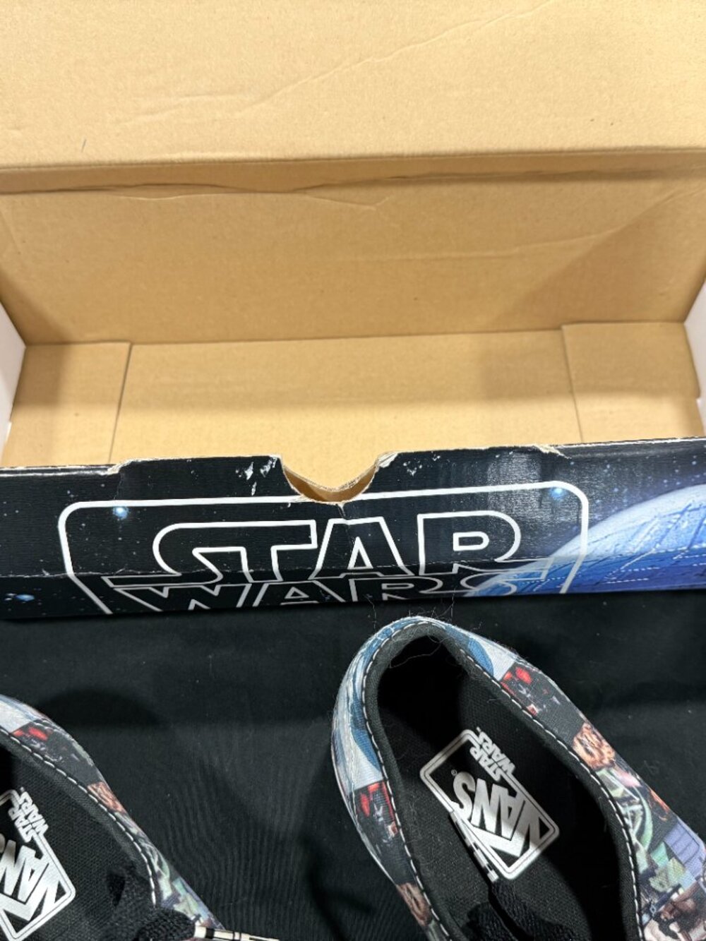 Vans x Star Wars Authentic 2014 Men 10.5 Movie Collage VN-0YS7ETS OG Box Rare - Picture 8 of 15